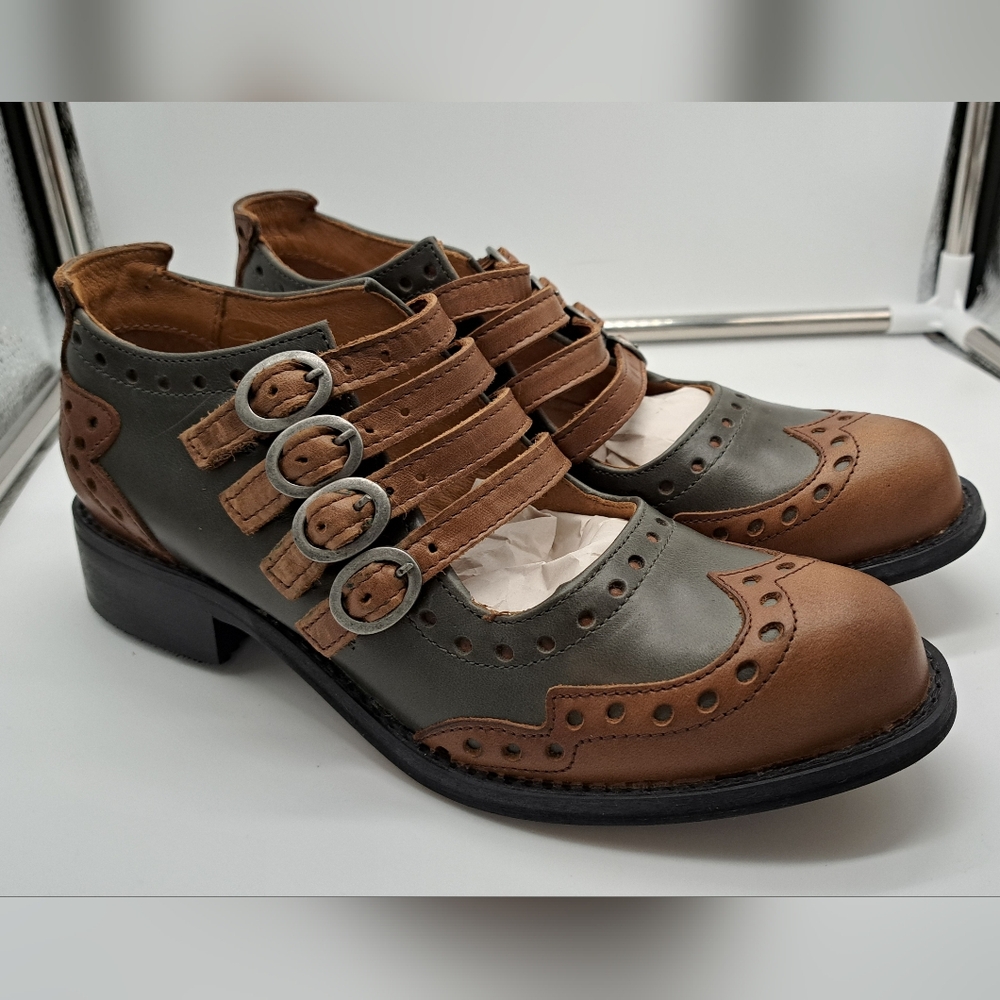 John Fluevog Alli Brown/Blue size 7 Mary Janes